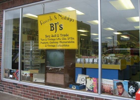 BJ Records & Nostalgia | 13 Clapperton St, Barrie, ON L4M 3E4, Canada | Phone: (705) 737-3031