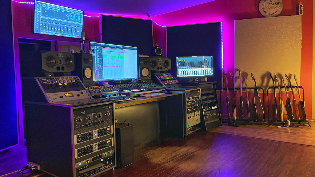 Audio Valley Recording Studio | 1570 Liverpool Ct #1, Ottawa, ON K1B 4L1, Canada | Phone: (613) 963-0162