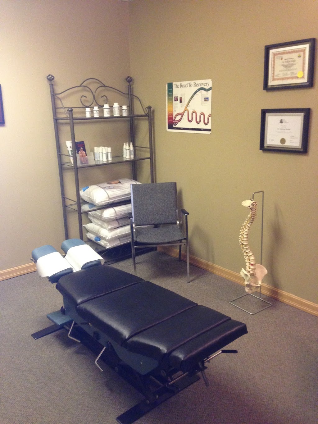 Naturally Balanced Chiropractic & Massage | 4813 Centre St N, Calgary, AB T2E 2Z6, Canada | Phone: (403) 277-2330