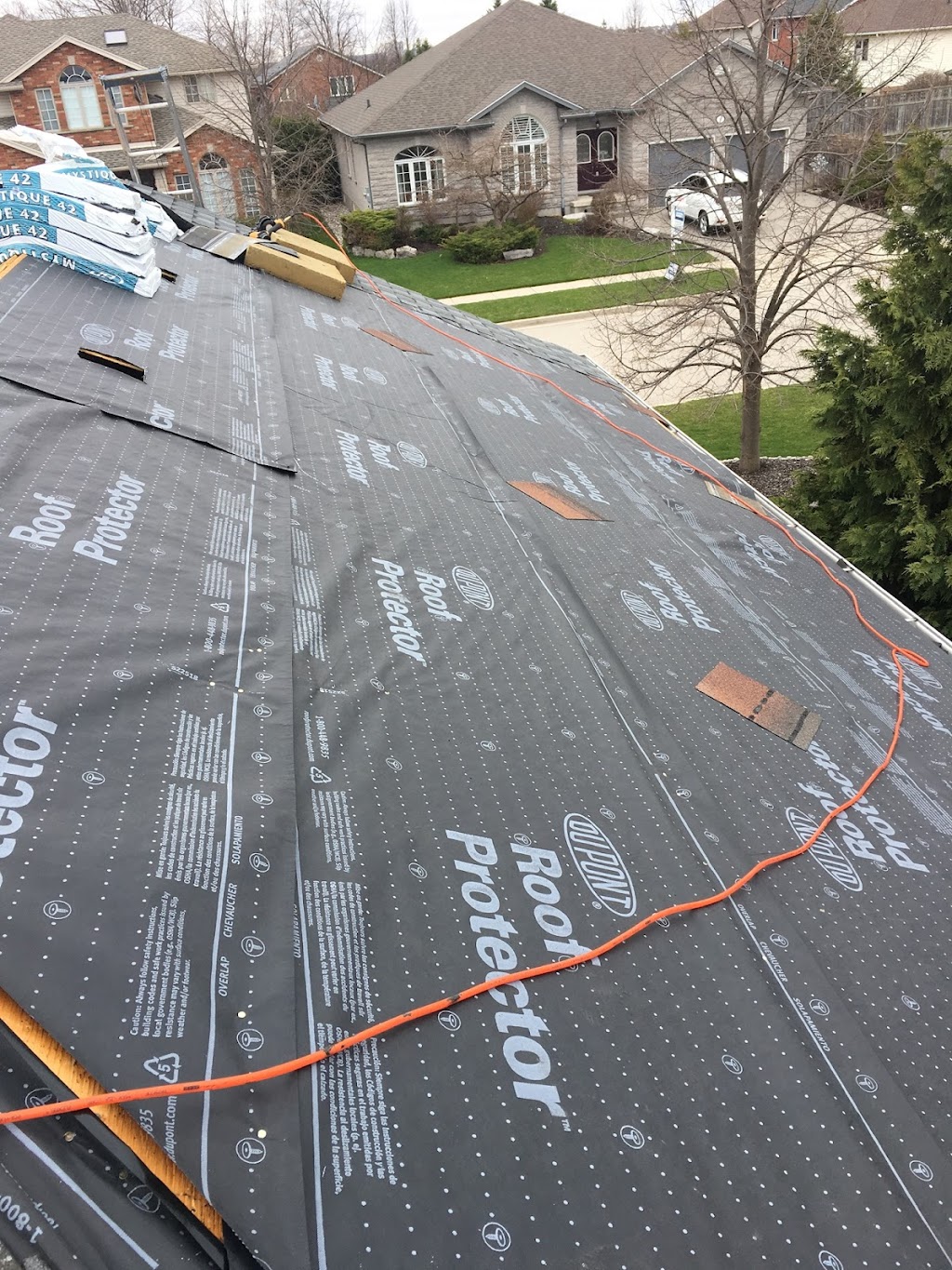 Golden shield roofing inc. | Fincham Ave, Markham, ON L3P 4B4, Canada | Phone: (416) 858-5179