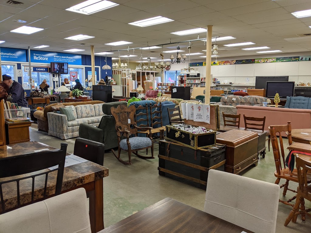 Habitat For Humanity ReStore Comox Valley | 1755 13 St, Courtenay, BC V9N 7B6, Canada | Phone: (250) 334-3784