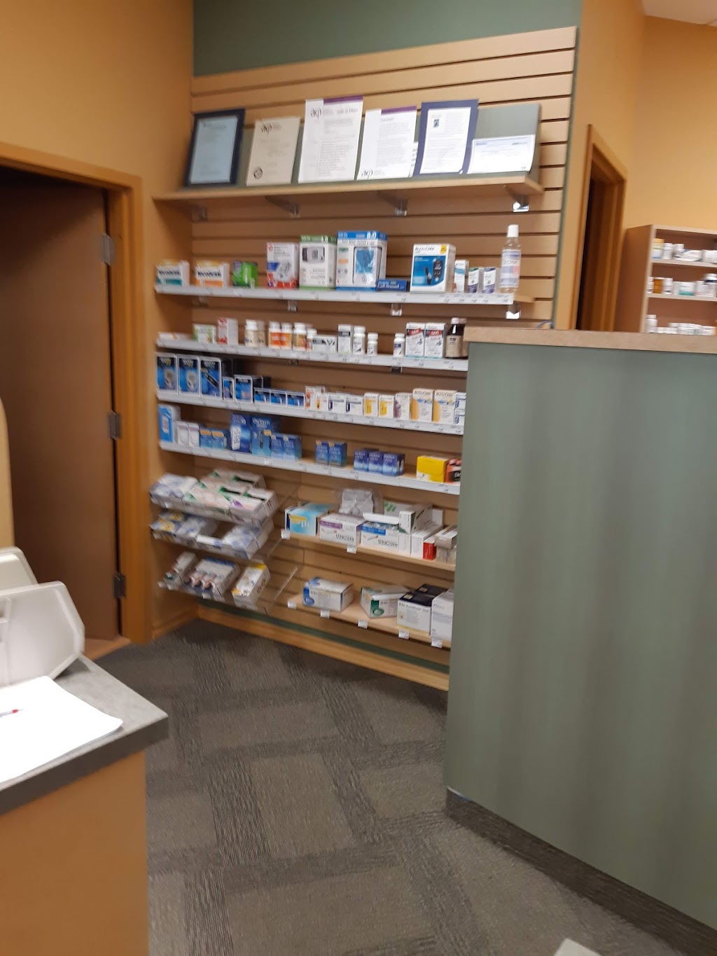 Shoppers Drug Mart Luknia Pharmacy Ltd. | 10839 23 Ave NW, Edmonton, AB T6J 7B5, Canada | Phone: (780) 485-3111