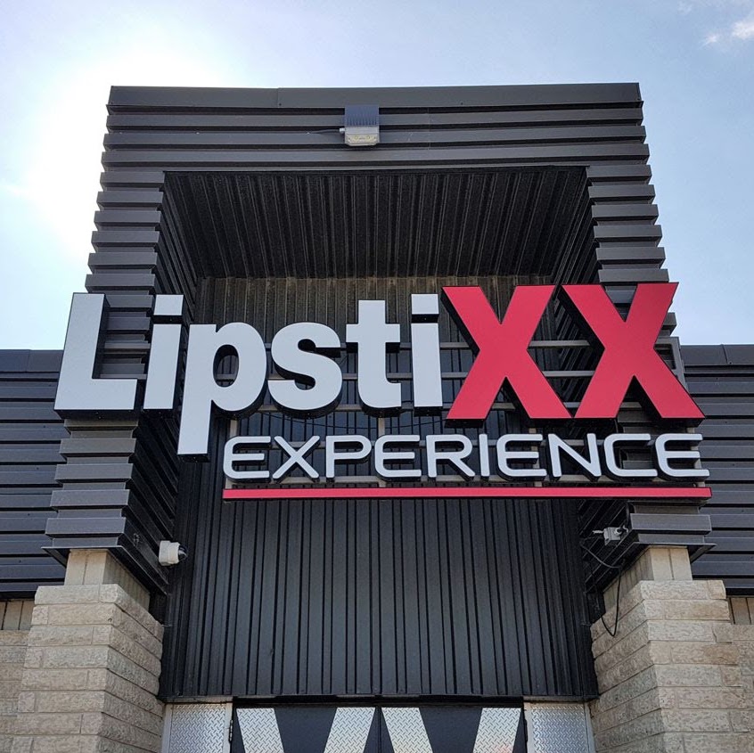 Lipstixx Experience | 1105 Arlington St, Winnipeg, MB R3E 3L1, Canada | Phone: (204) 470-6969