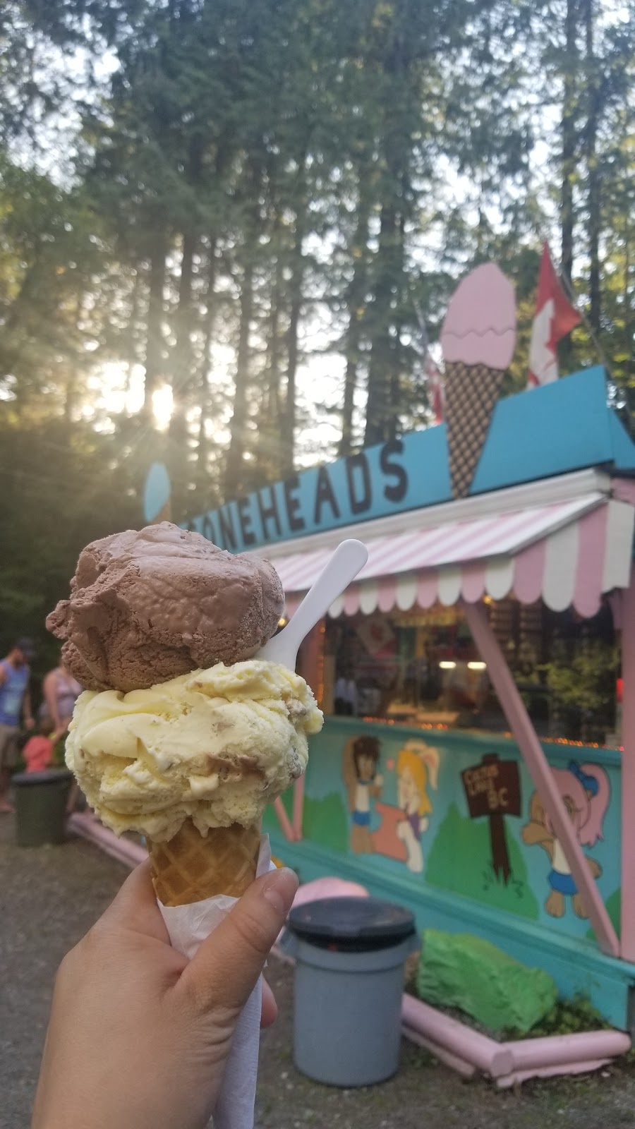 Coneheads Ice cream | 4074-4132 Columbia Valley Hwy, Cultus Lake, BC V2R 4Y1, Canada | Phone: (604) 799-9341