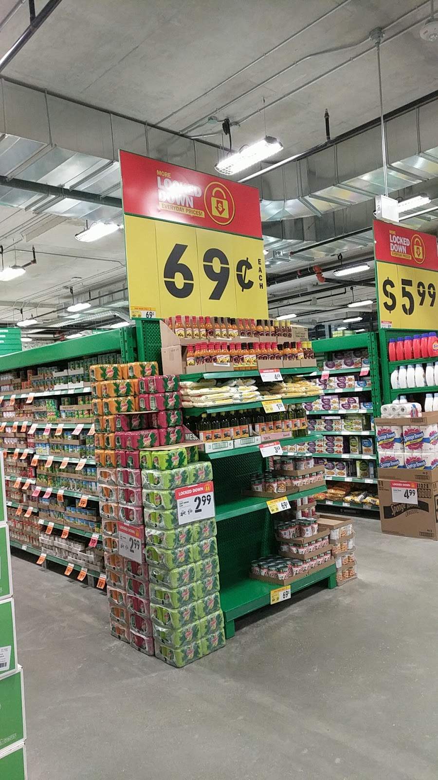 Food Basics | 830 Lansdowne Ave, Toronto, ON M6H 0C3, Canada | Phone: (416) 531-3260