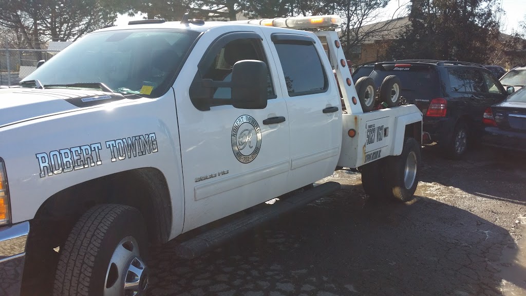 Towing Service Toronto | 2025 Wilson Ave, North York, ON M9M 1A9, Canada | Phone: (416) 702-8989