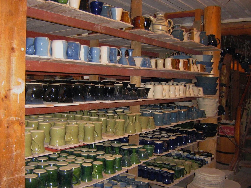 la maison de la poterie | 317 Route 105, Kazabazua, QC J0X 1X0, Canada | Phone: (819) 467-2182