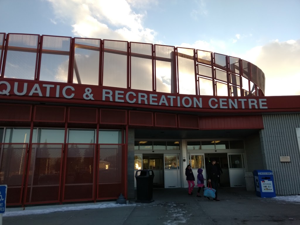 Thornhill Aquatic & Recreation Centre | 6715 Centre St NW, Calgary, AB T2K 4Y5, Canada | Phone: (403) 268-2489