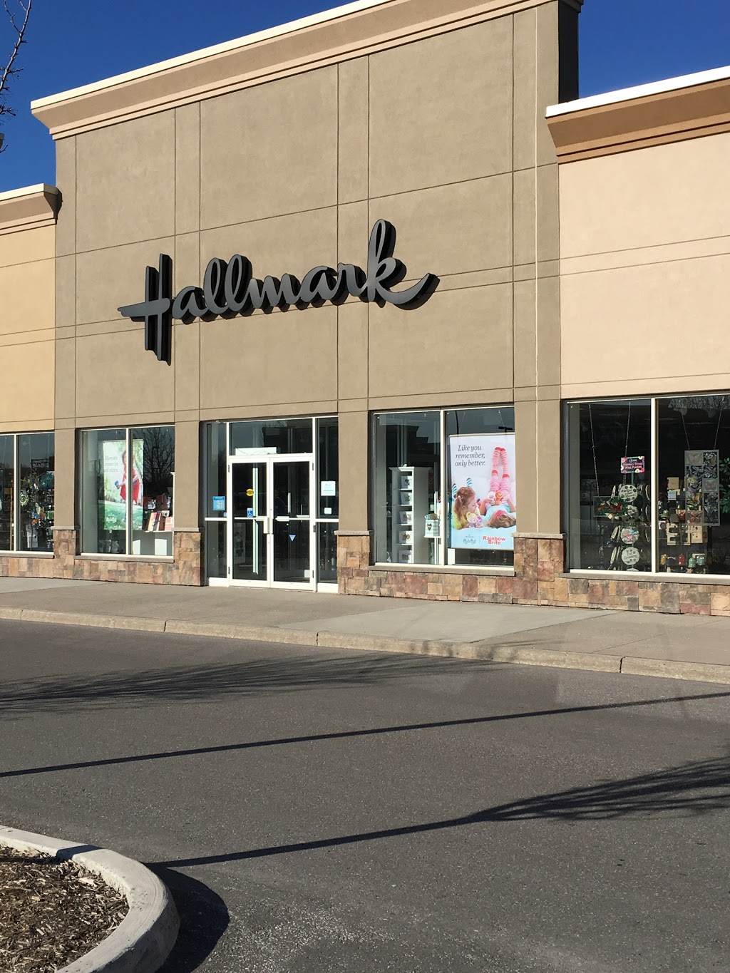 Hallmark | The Shops At Pickering Ridge, 1755 Pickering Pkwy Unit A24, Pickering, ON L1V 6K5, Canada | Phone: (905) 686-1448