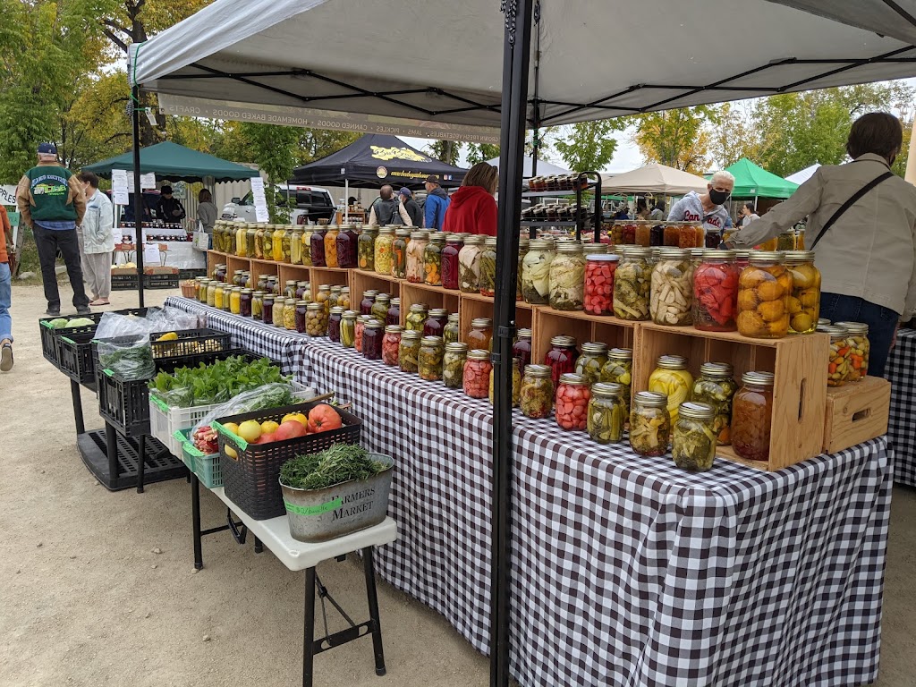 St Norbert Farmers Market | 3514 Pembina Hwy, Winnipeg, MB R3V 1A1, Canada | Phone: (204) 275-8349