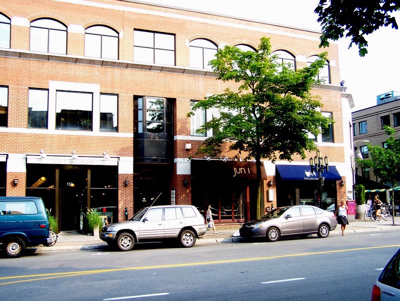 Les Immeubles Greenbaum | 154 Av. Laurier O, Montréal, QC H2T 2N7, Canada | Phone: (514) 271-7600