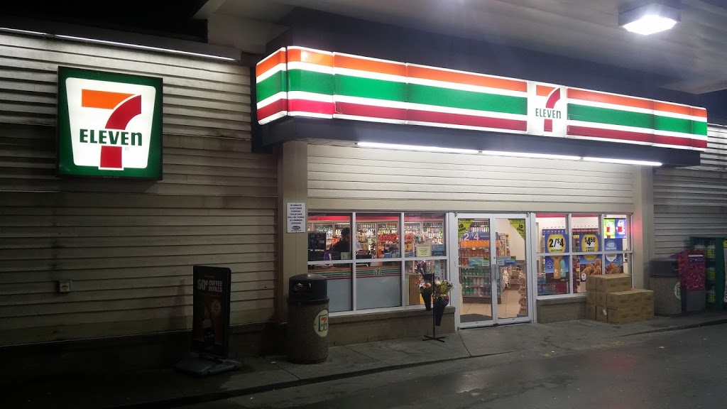 7-Eleven | 5723 48 Ave, Ladner, BC V4K 1X5, Canada | Phone: (604) 946-5634