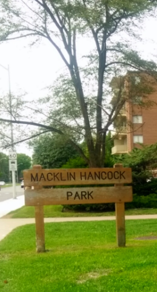 Macklin Hancock Park | 990 Lawrence Ave E, North York, ON M3B 2W4, Canada