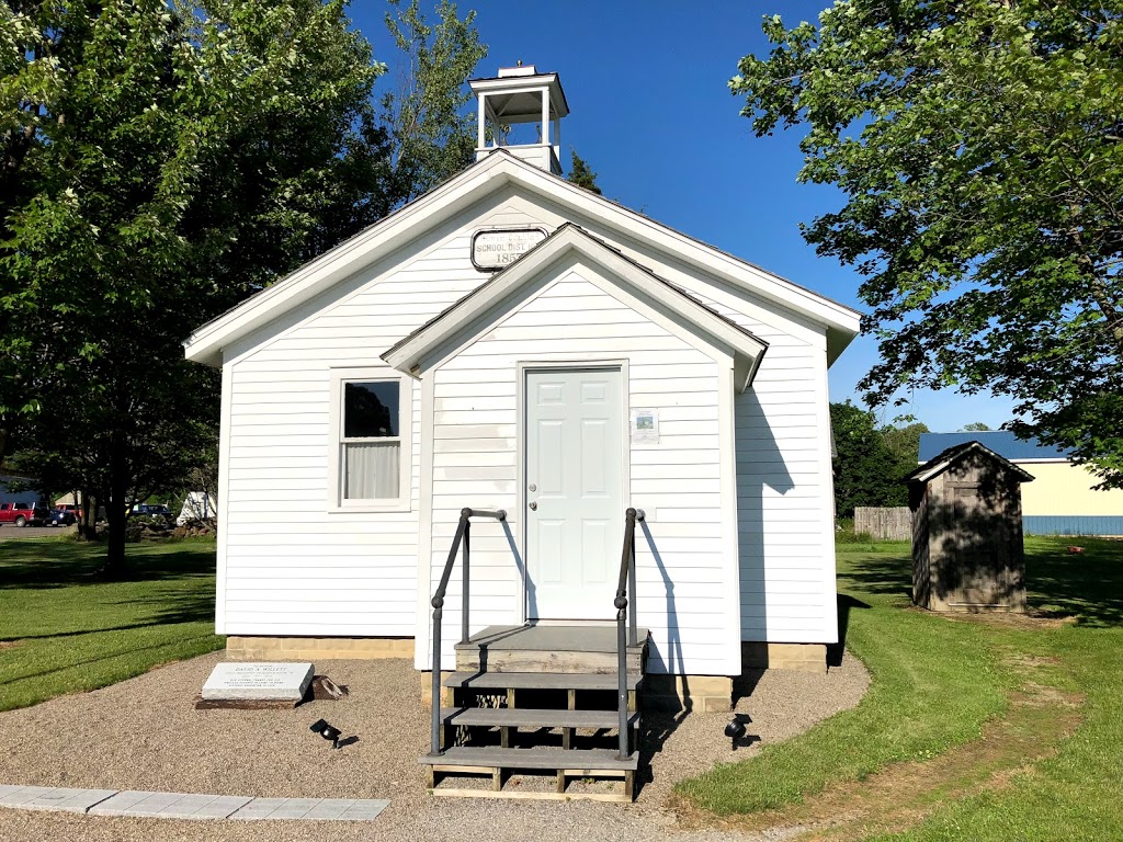 Schoolhouse #8 History Center & Museum | 2101 School St, North Collins, NY 14111, USA | Phone: (716) 337-3341