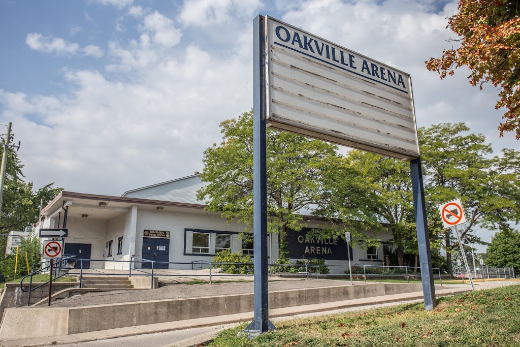 Trafalgar Park Community Centre (Oakville Arena) | 133 Rebecca St, Oakville, ON L6K 1J5, Canada | Phone: (905) 338-4406