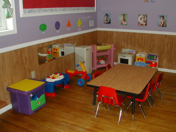 Learning Jungle Cooksville Daycare | 78 Agnes St, Mississauga, ON L5B 1J7, Canada | Phone: (905) 273-7023