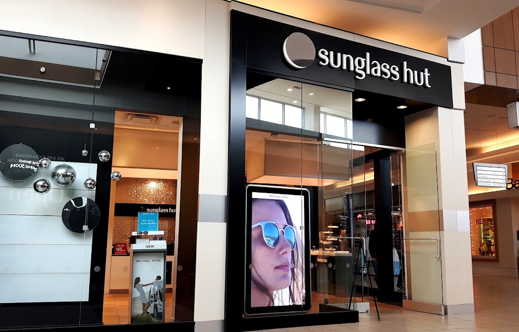 Sunglass Hut | 550 King St N, Waterloo, ON N2L 5W6, Canada | Phone: (519) 885-7935