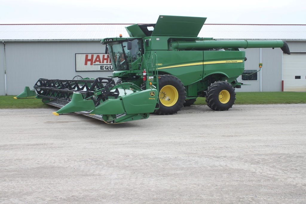 Hahn Farms (1998) Ltd. | 2695 Line 34, Stratford, ON N5A 6S5, Canada | Phone: (519) 271-1916