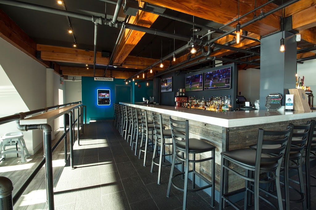 The Dogfish Pub & Eatery | 7 Brimley Rd S, Scarborough, ON M1M 3W3, Canada | Phone: (416) 267-9408