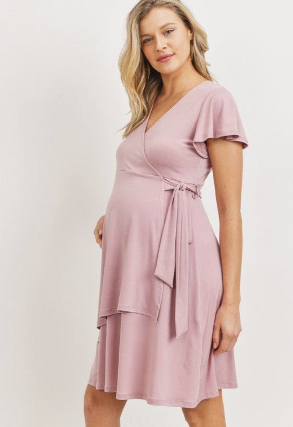 Luxe Mère Maternity Boutique (Online Only) | 38 Sumac Ln, Sherwood Park, AB T8H 0Z5, Canada | Phone: (780) 964-8941