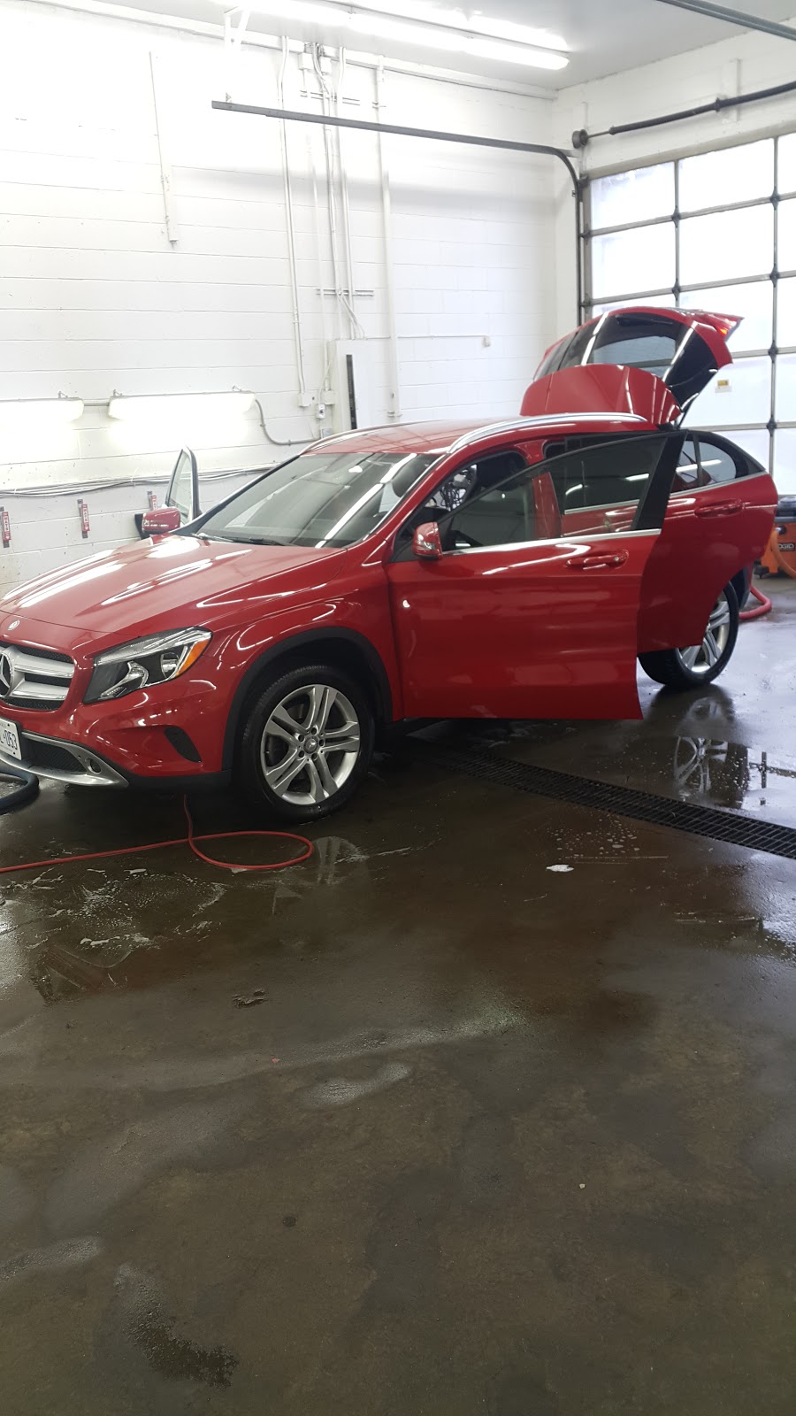 Elegance Auto Spa - Car Detailing Ottawa | 416 McArthur Ave, Ottawa, ON K1K 1G6, Canada | Phone: (613) 851-7831