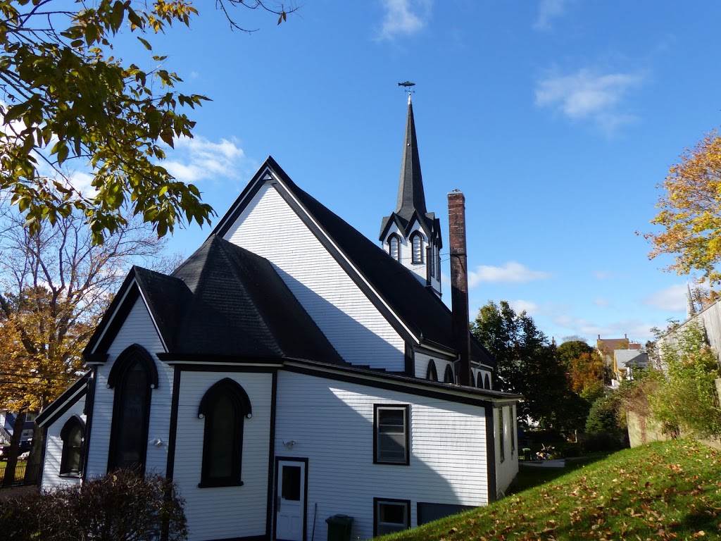 St Andrews Presbyterian Church | 111 Townsend St, Lunenburg, NS B0J 2C0, Canada | Phone: (902) 634-4846