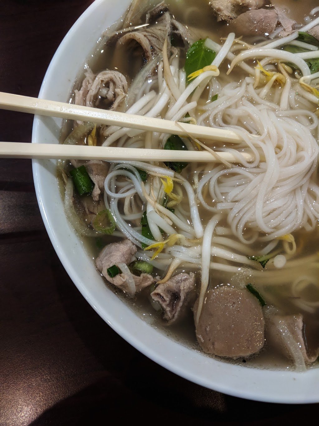 Pho Mi T&T | 583 Brant St, Burlington, ON L7R 2G6, Canada | Phone: (905) 631-1888