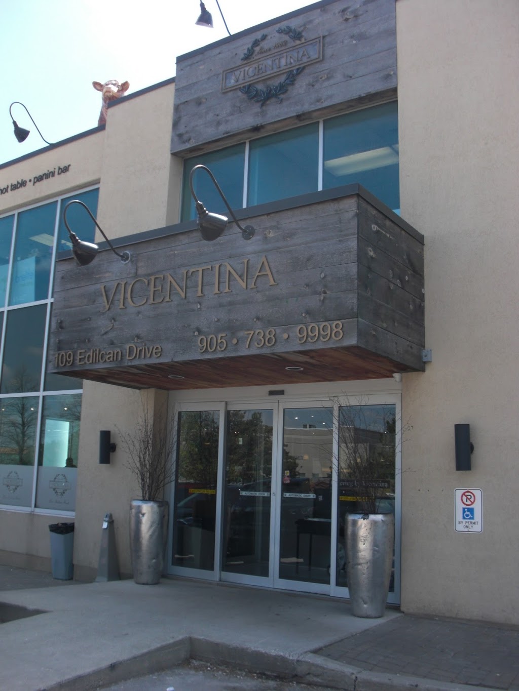 Vincentina | 4P8, 109 Edilcan Dr, Vaughan, ON L4K 3S6, Canada | Phone: (905) 738-9998