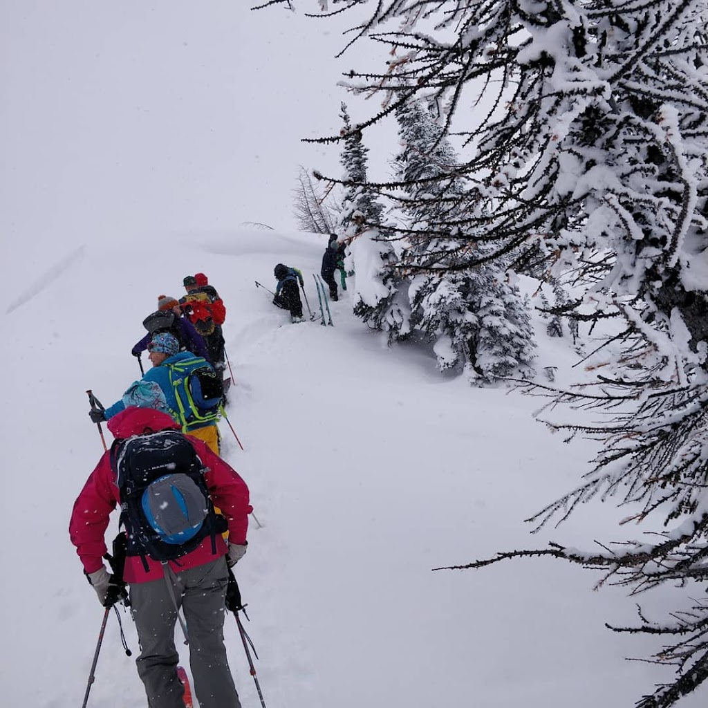 Powder Creek Lodge | Park St, Rossland, BC V0G 1Y0, Canada | Phone: (250) 921-4900