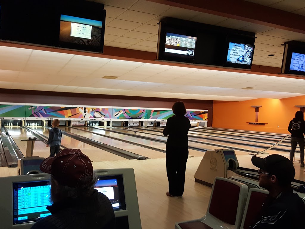 Hall Bowling Quillorama Lanaudière | 2891 Boulevard Barrette, Lourdes-de-Joliette, QC J0K 1K0, Canada | Phone: (450) 755-2797