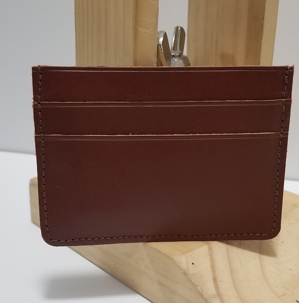 Ringo Leather Workshop | 7560 Black Walnut Trail, Mississauga, ON L5N 8A9, Canada | Phone: (647) 719-2238