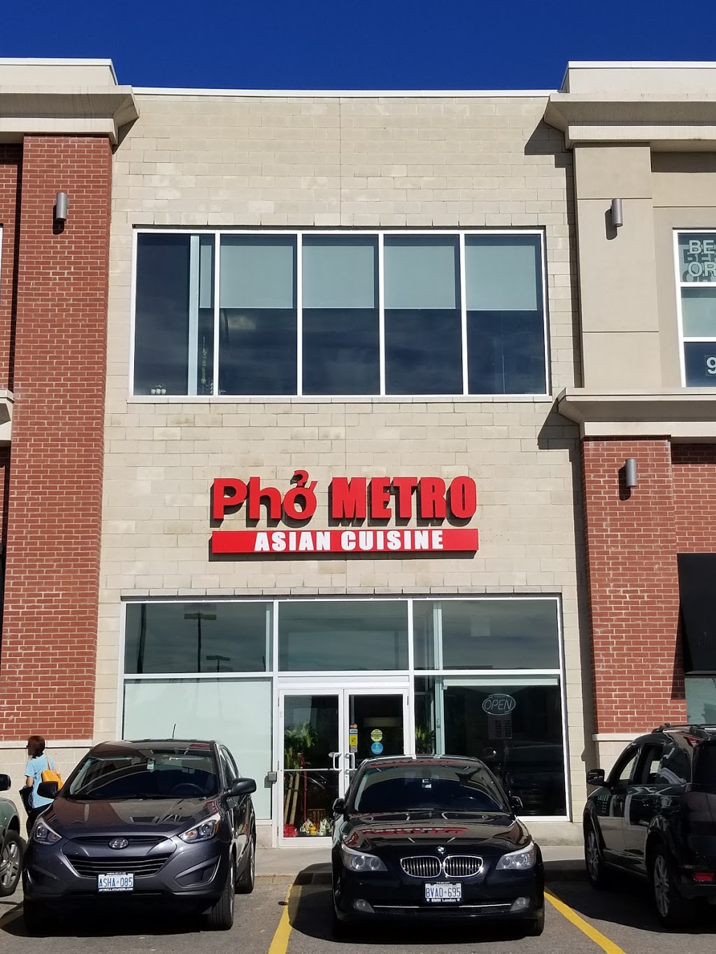 Pho Metro | 6941 Derry Rd W, Milton, ON L9T 7H5, Canada | Phone: (905) 636-0338