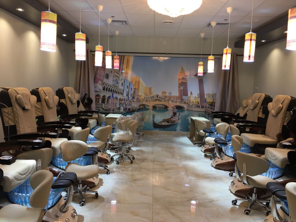 The One Nail Lounge & Spa | 775 Britannia Rd W Unit 9, Mississauga, ON L5V 2Y1, Canada | Phone: (905) 858-2828