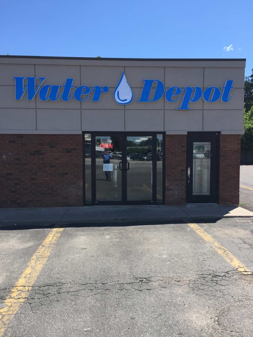 Water Depot Barrie Essa Rd | 70 Essa Rd, Barrie, ON L4N 3K7, Canada | Phone: (705) 722-3242