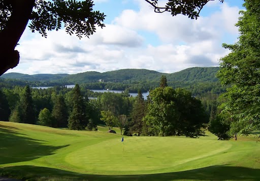 Golf Sainte-Agathe | 21 Chem. du Golf, Sainte-Agathe-des-Monts, QC J8C 2Z7, Canada | Phone: (819) 326-3022