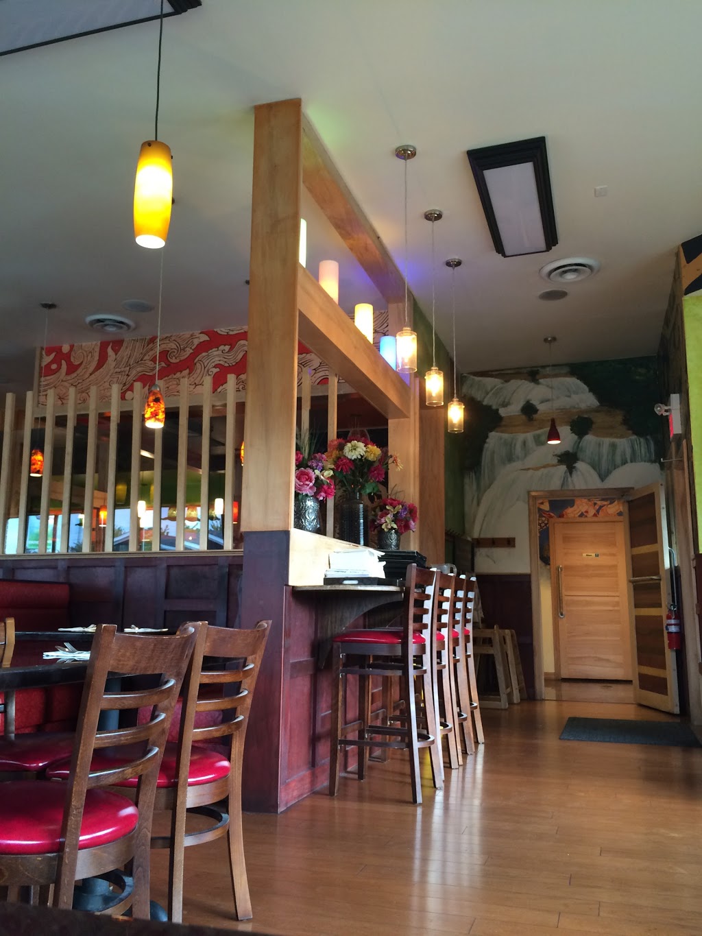 Cha Baa Thai Restaurant | 1511 Bedford Hwy, Bedford, NS B4A 1E3, Canada | Phone: (902) 446-8899