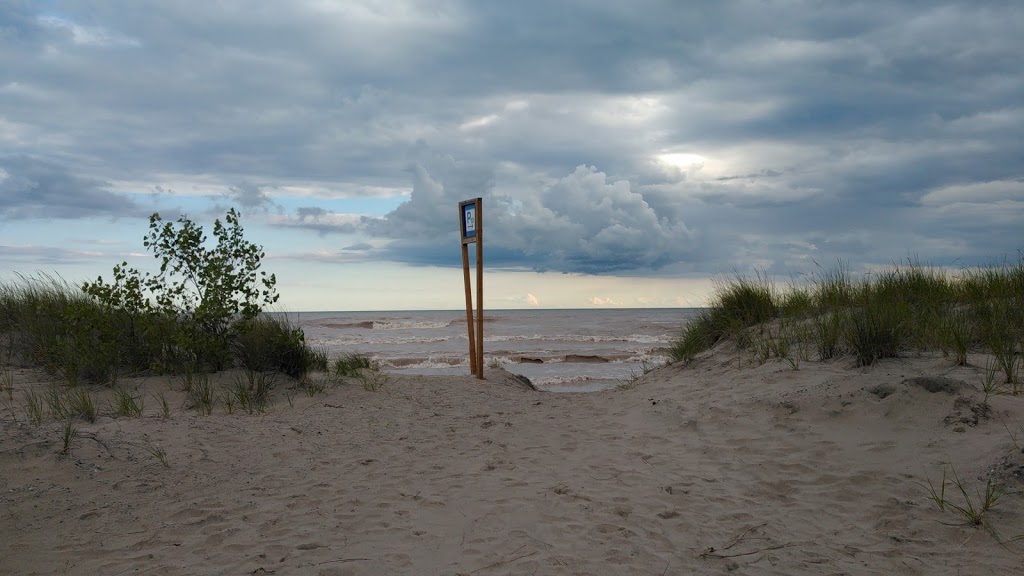 Long Point Provincial Park | 350 Erie Blvd, Port Rowan, ON N0E 1M0, Canada | Phone: (519) 586-2133