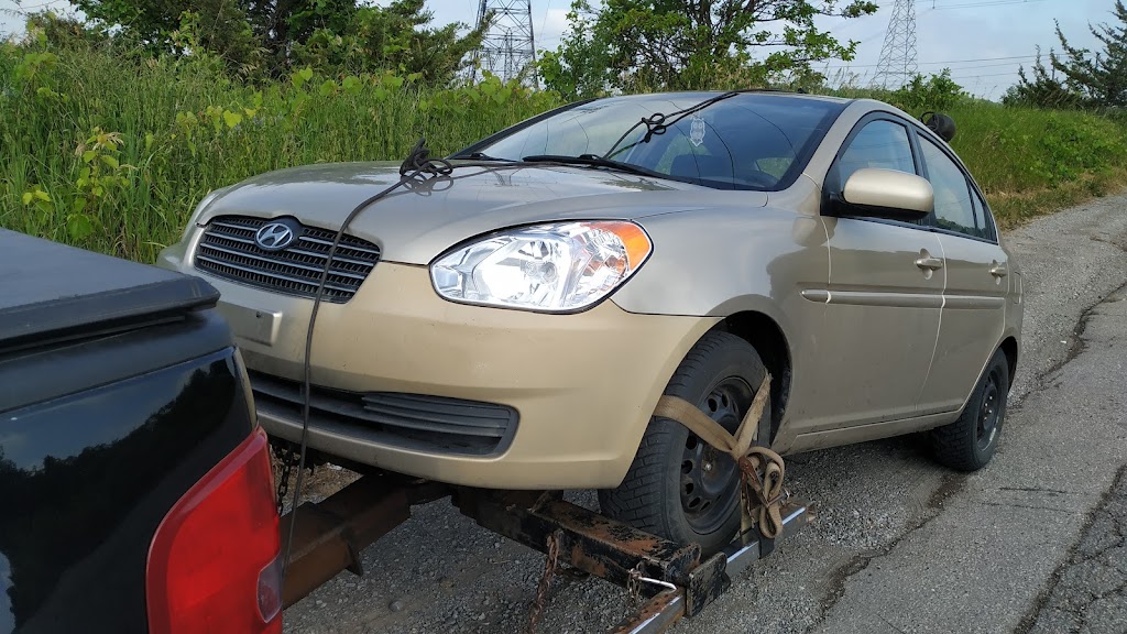 AKR Scrap Car Removal Pickering | 705 Kingston Rd #37, Pickering, ON L1V 6K3, Canada | Phone: (289) 482-0251