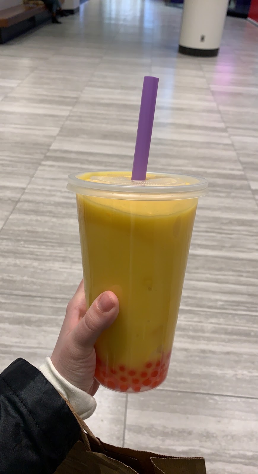 Real Fruit Bubble Tea | CF Fairview Pointe-Claire 6801, Trans-Canada Hwy, Pointe-Claire, QC H9R 5J2, Canada | Phone: (888) 896-1829