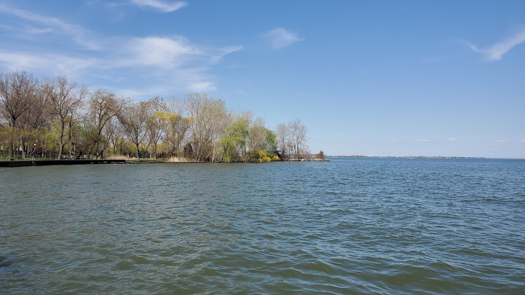 Harrison Township Waterfront Park | 34890 Jefferson Ave, Harrison Charter Township, MI 48045, USA | Phone: (586) 466-1445