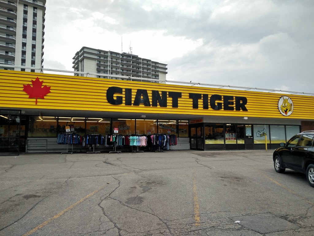 Giant Tiger | 351 Margaret Ave, Kitchener, ON N2H 4J6, Canada | Phone: (519) 742-9545