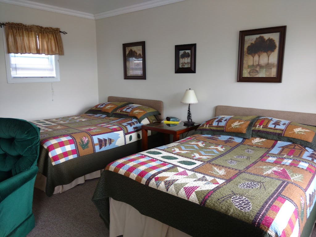 Alberts Motel | 15086 Cabot Trail, Chéticamp, NS B0E 1H0, Canada | Phone: (902) 224-2077