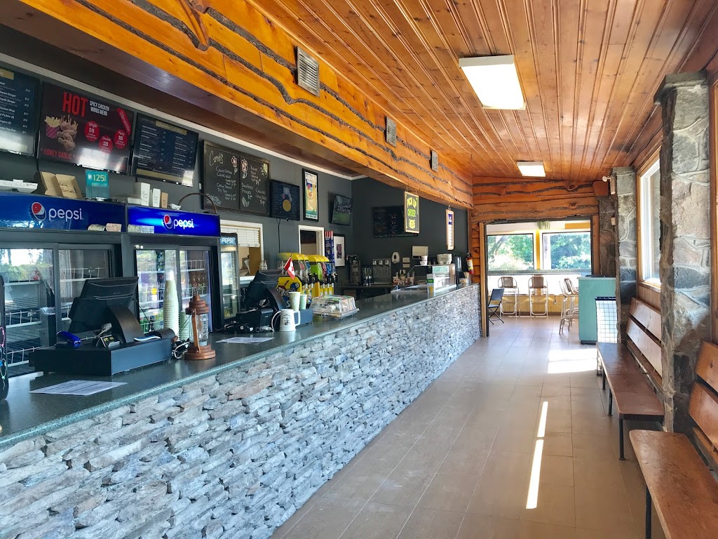 Currahs Park Store and Grill | 3004 County Rd 12, Picton, ON K0K 2T0, Canada | Phone: (613) 393-8956