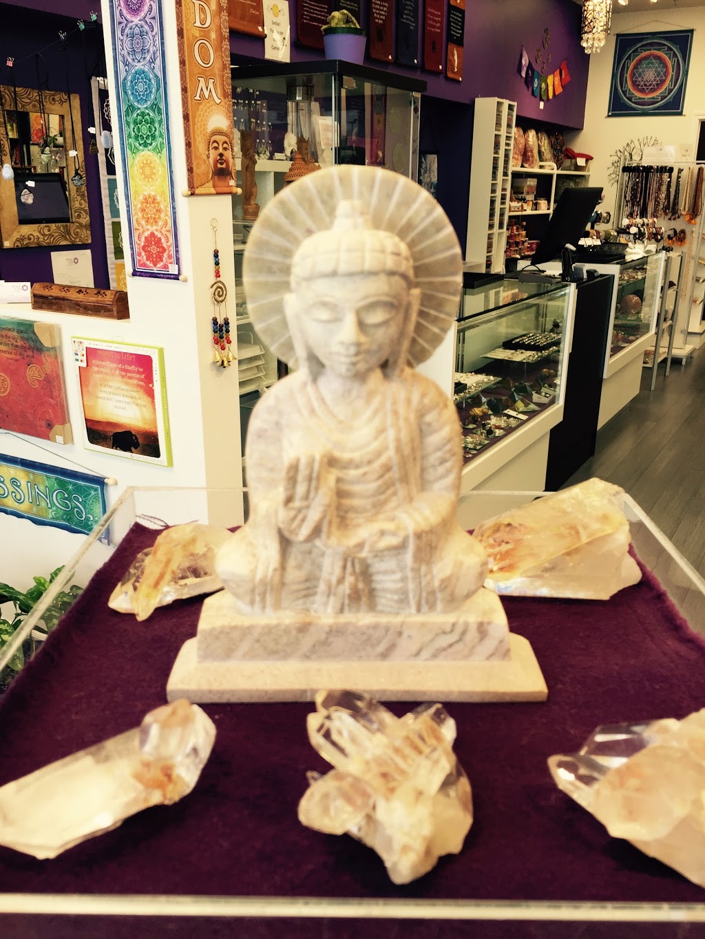 The Point of Light | Body, Mind, Spirit Store & Centre | 16635 Yonge St #9, Newmarket, ON L3X 1W3, Canada | Phone: (289) 802-3190