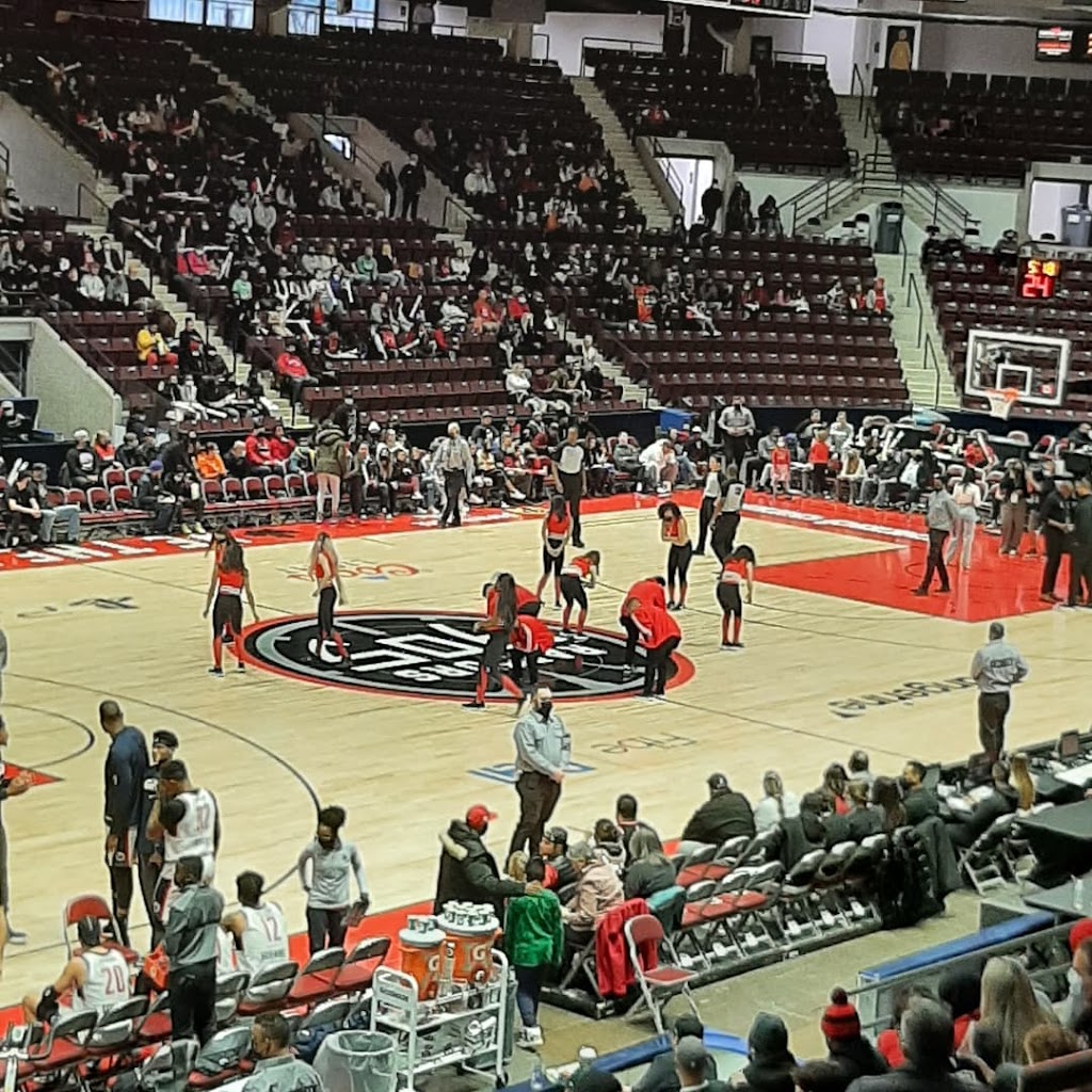 Raptors 905 | 5500 Rose Cherry Pl, Mississauga, ON L4Z 4B6, Canada | Phone: (416) 815-6173