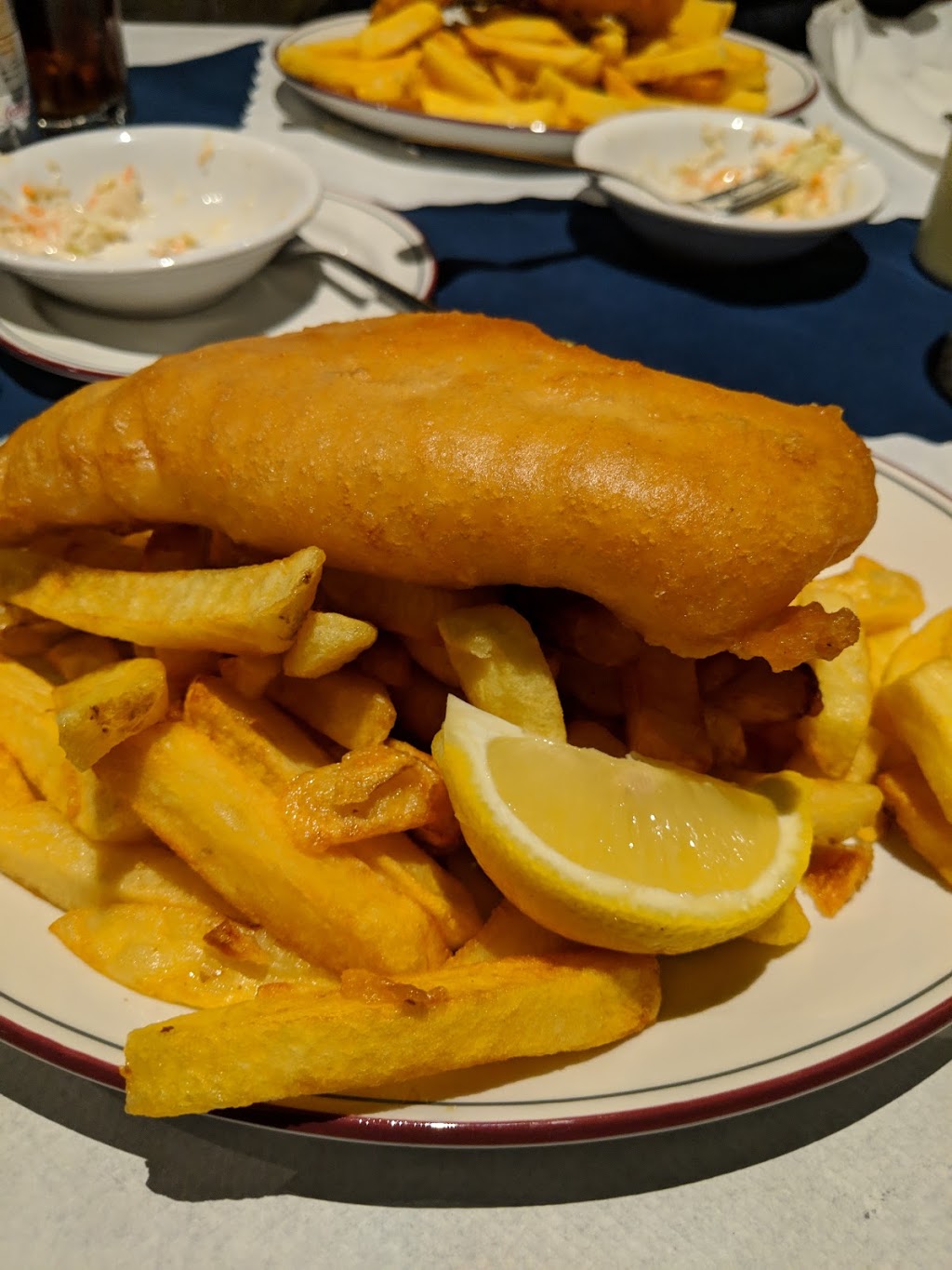 McNies Fish & Chips | 315 Burnhamthorpe Rd, Etobicoke, ON M9B 2A2, Canada | Phone: (416) 231-6916