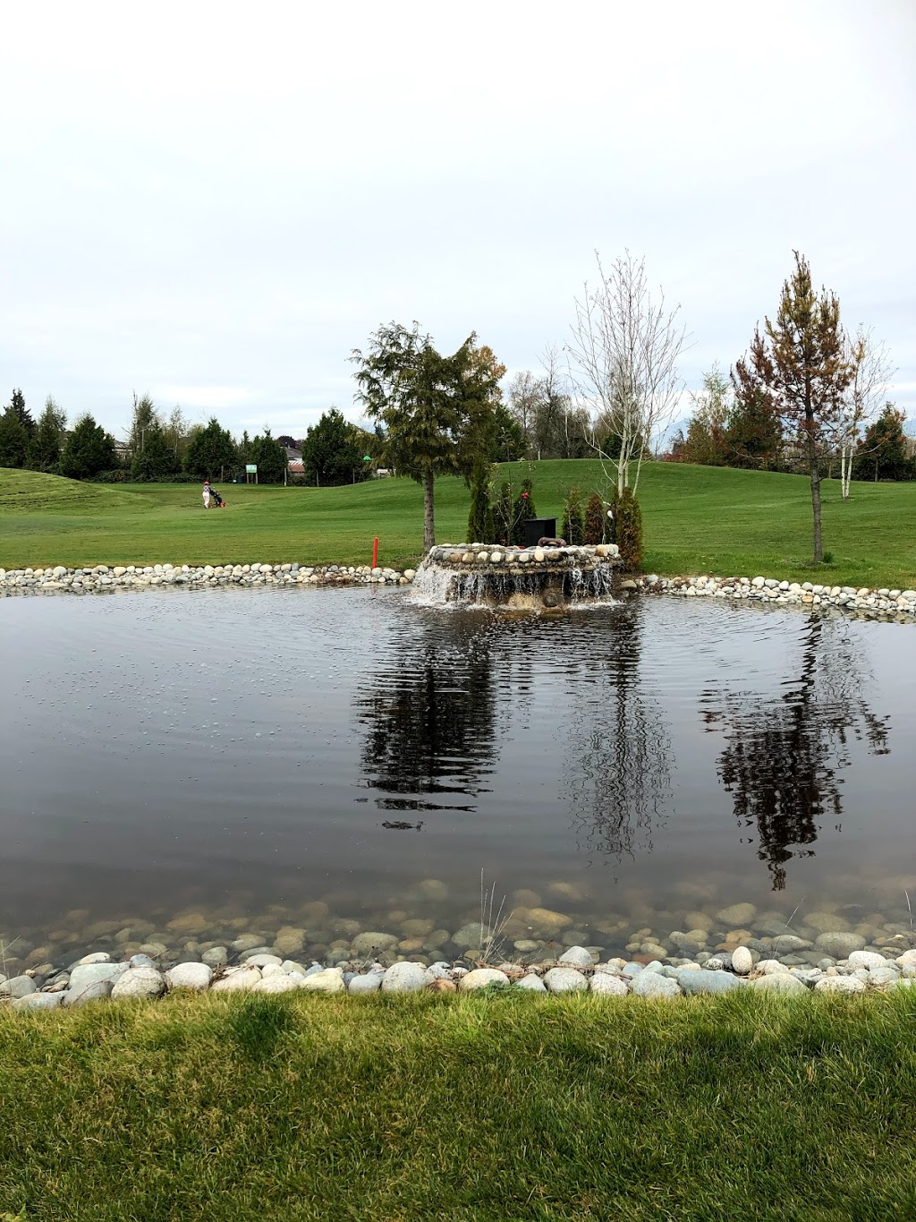 Savage Creek Golf Course & Driving Range | 7388 No 6 Rd, Richmond, BC V6W 1E1, Canada | Phone: (604) 278-7500