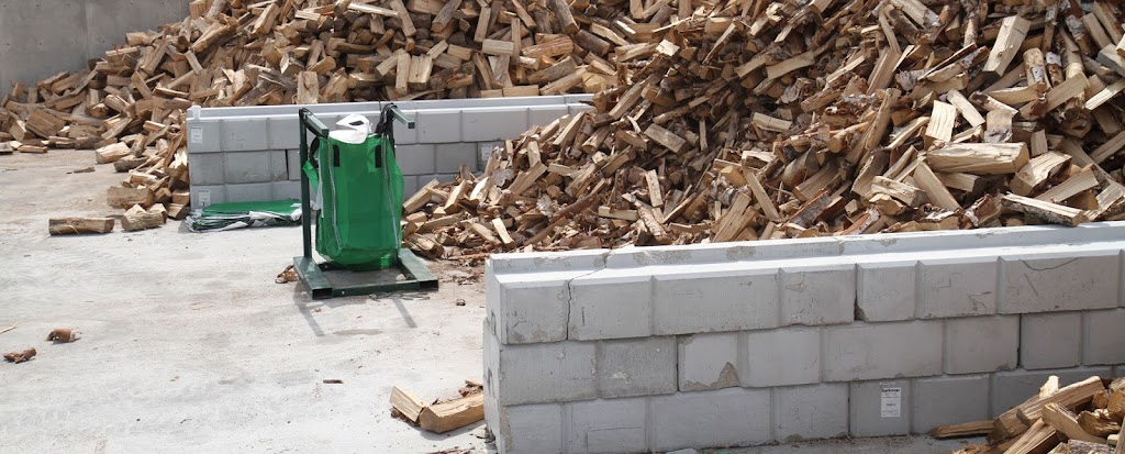 Firewood2Go | 11 Penner Dr, Blumenort, MB R0A 0C0, Canada | Phone: (204) 326-8899