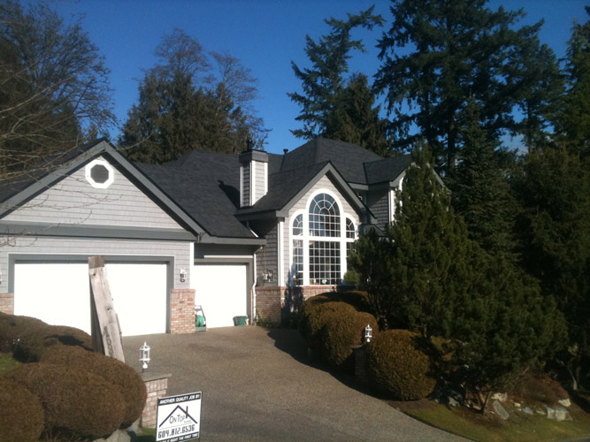On Top Roofing Langley | 20821 Fraser Hwy #47, Langley City, BC V3A 0B6, Canada | Phone: (604) 809-6990