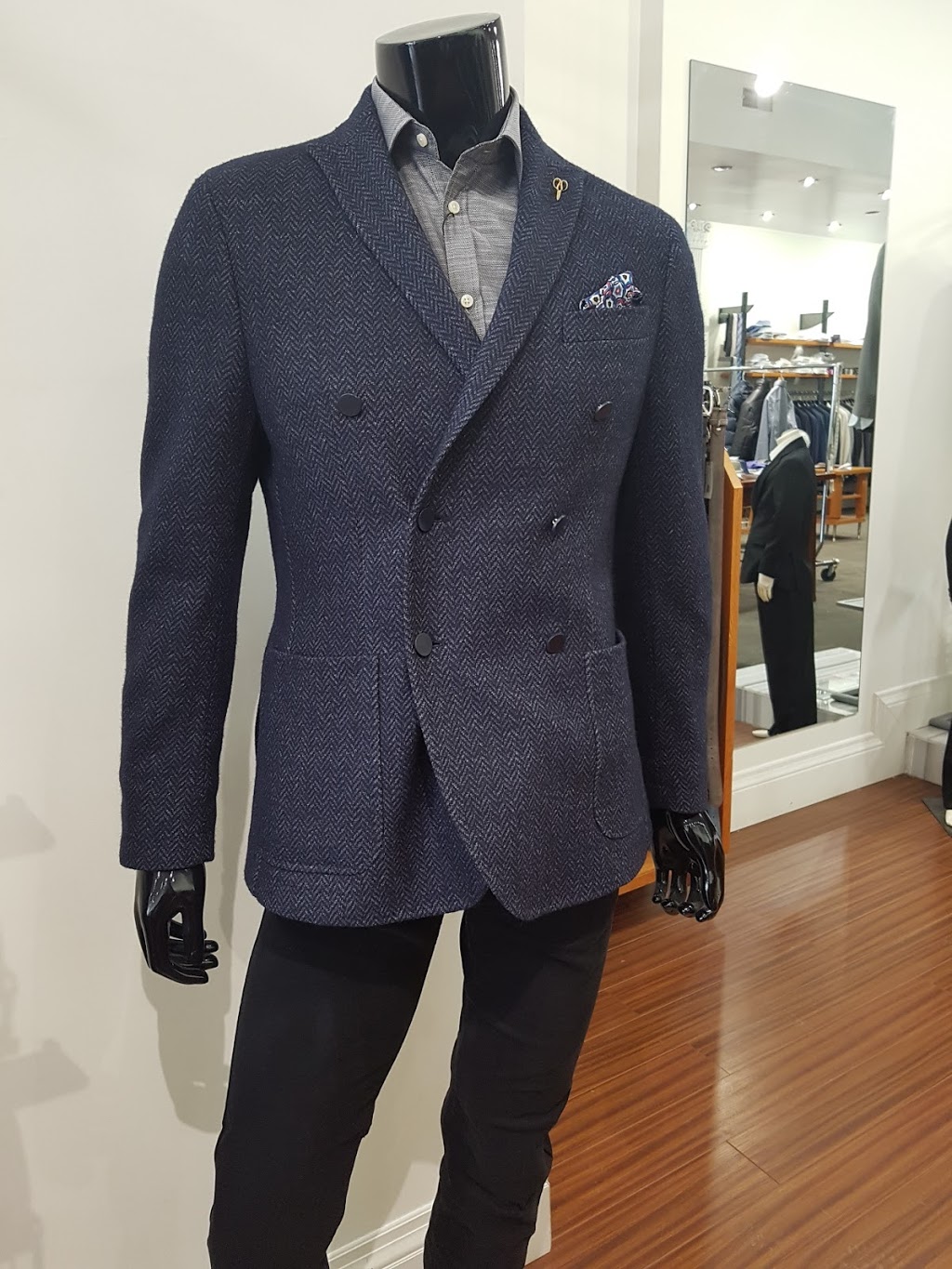 Pasqualino Menswear | 654 College St, Toronto, ON M6G 1B8, Canada | Phone: (416) 533-3923
